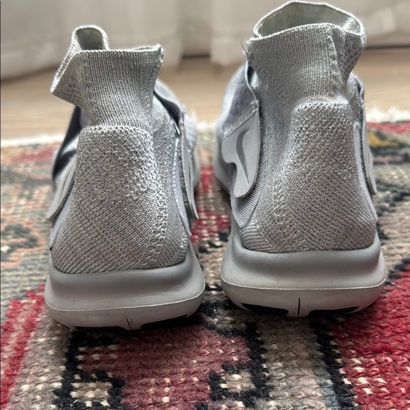 Nike Free Running Shoe - Picture 3 of 3